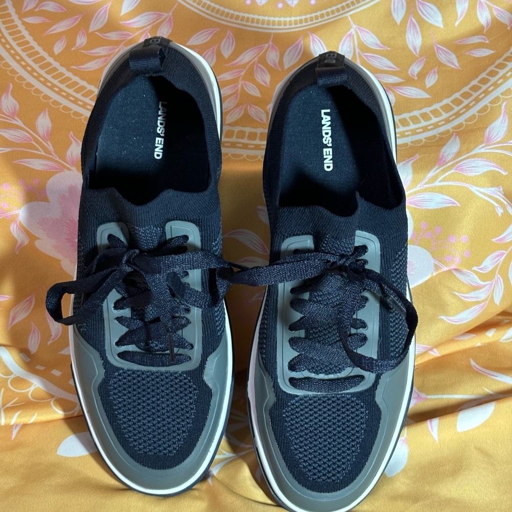 Lands End Men’s slip on shoes